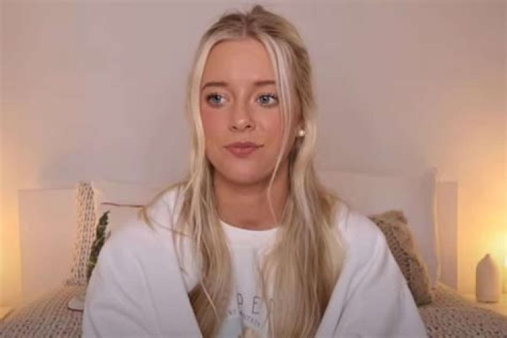 YouTube Star Annabelle Ham Passed Away at 22! Annabelle Ham