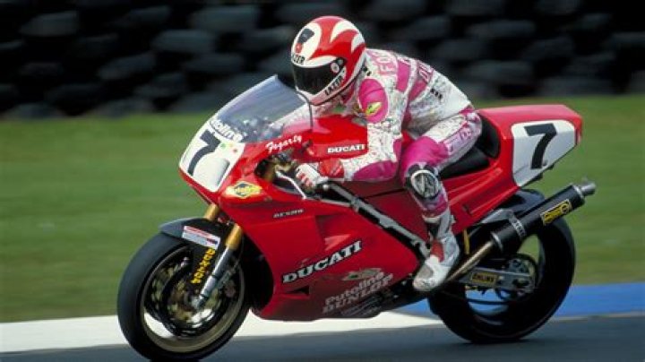 Carl Fogarty Bio (Wiki) 