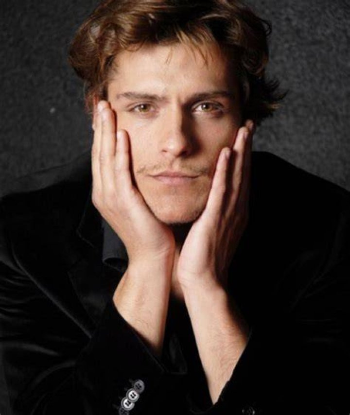 Carloto Cotta Bio (Wiki) 
