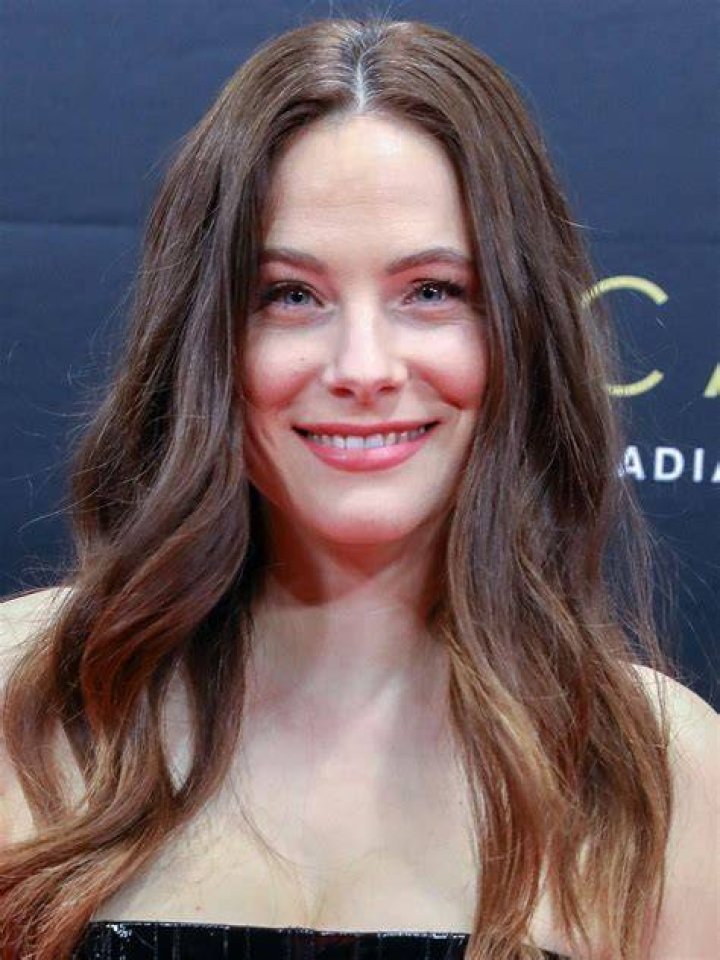 Caroline Dhavernas photo