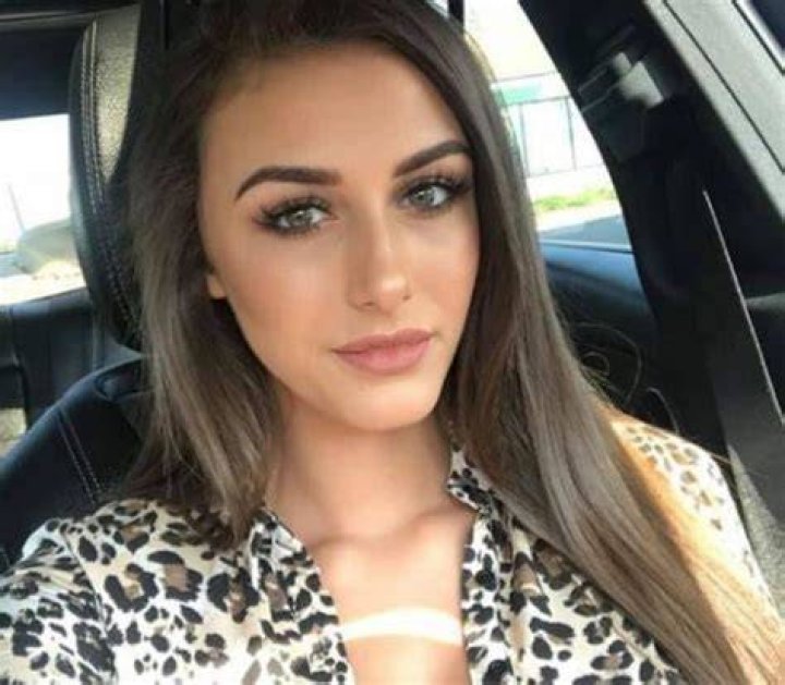 Chloe Veitch Bio (Wiki) 