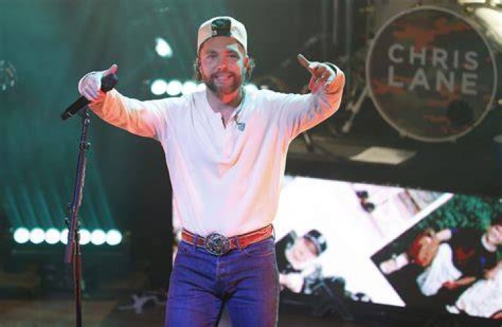 Chris Lane Bio (Wiki) 