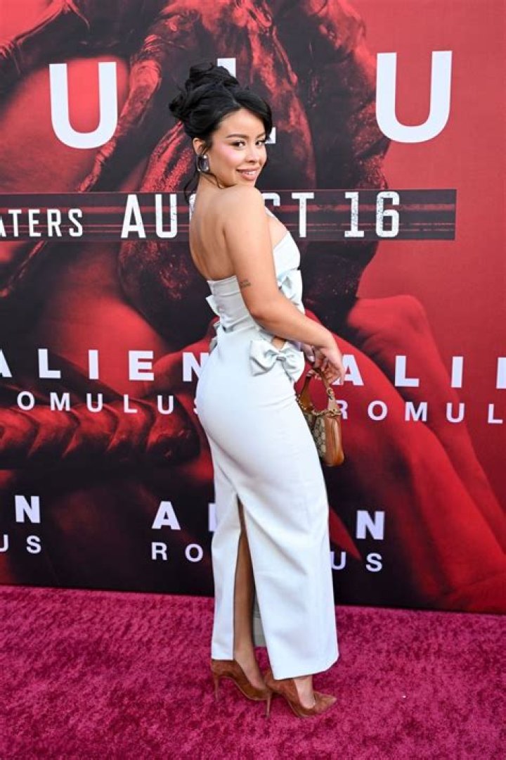 Cierra Ramirez photo 2
