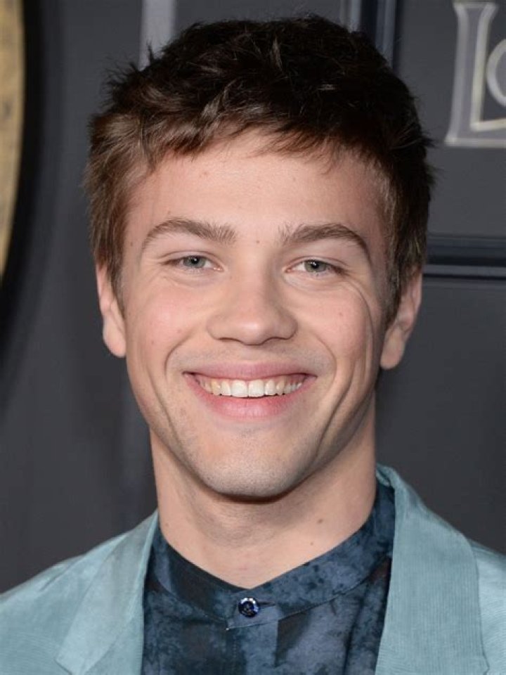 Connor Jessup Bio (Wiki) 