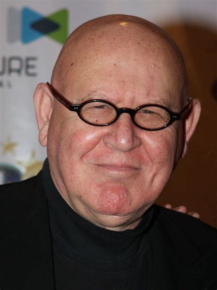 Daniel Benzali photo
