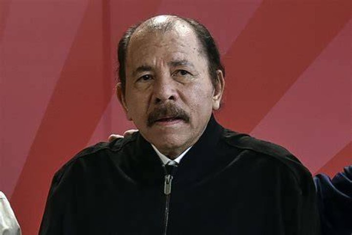 Daniel Ortega photo 3