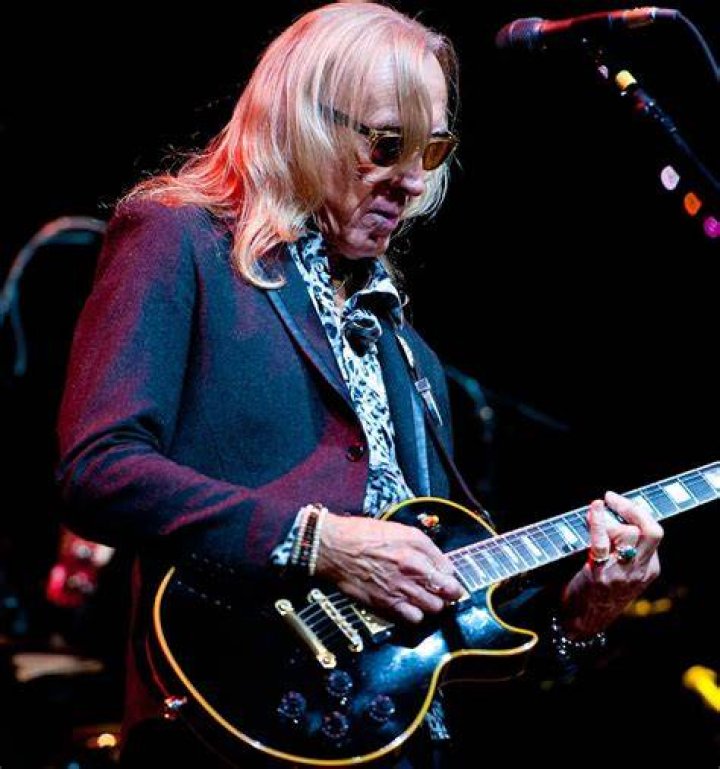 Davey Johnstone photo 2