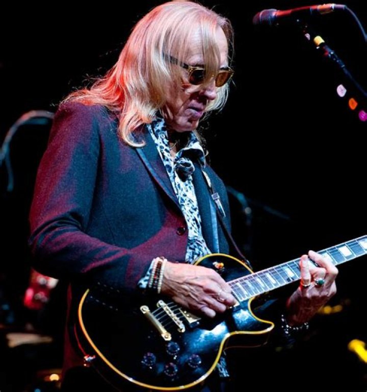 Davey Johnstone photo 3