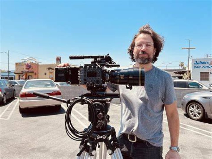David Metzler Bio (Wiki) 