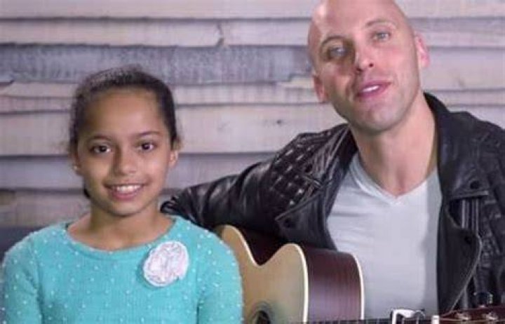 David Packouz with his daughter (Source: Affair Post)