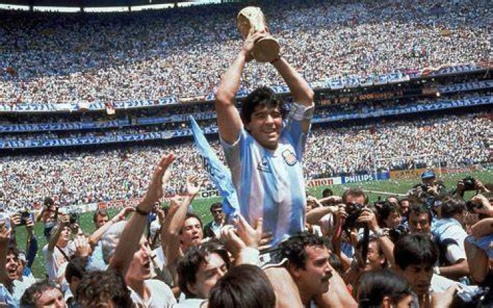 Diego Maradona Bio (Wiki) 