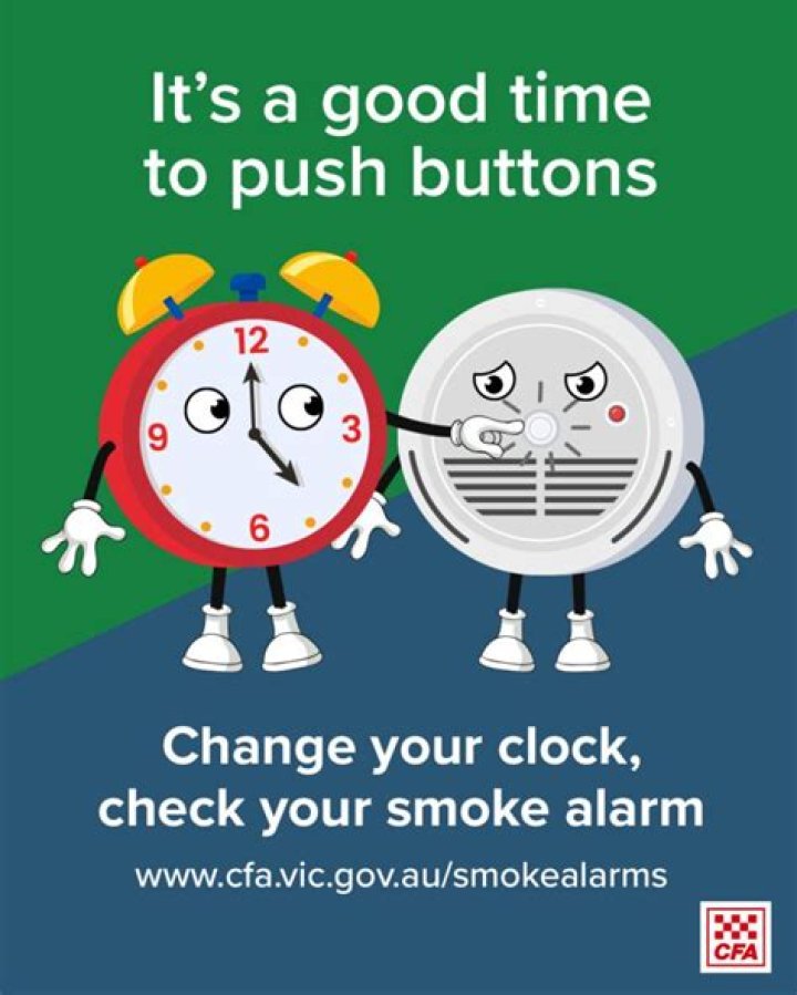 Does iPhone alarm change with daylight savings?