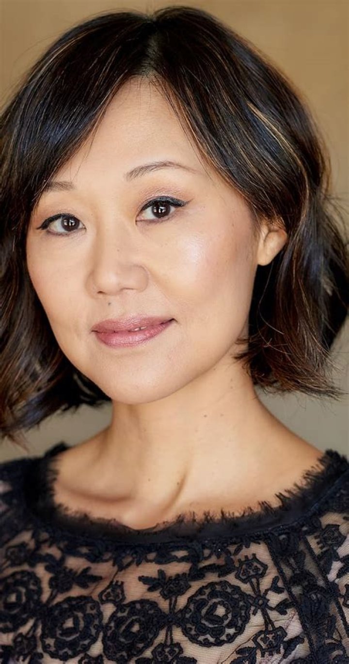 Elaine Kao Bio (Wiki) 