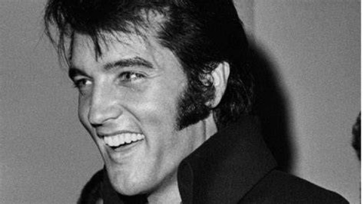 Elvis Presley's pet Muffin