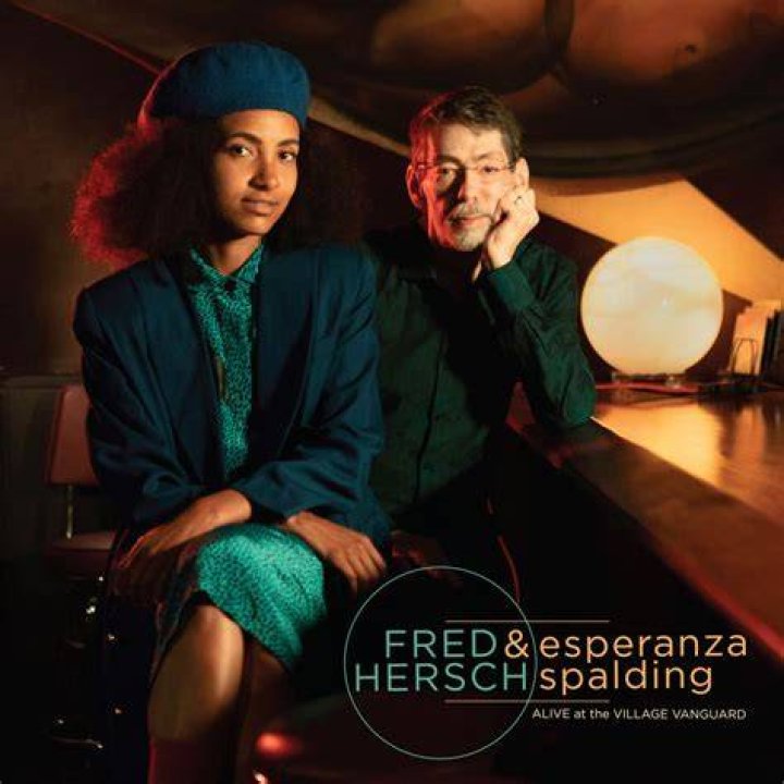 Esperanza Spalding photo 3