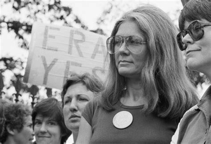 Gloria Steinem photo 2