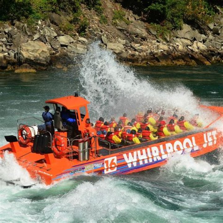 How do you turn on a Whirlpool Jet?