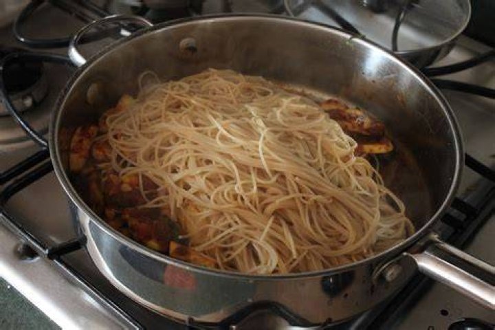 How long do you cook whole wheat spaghetti?