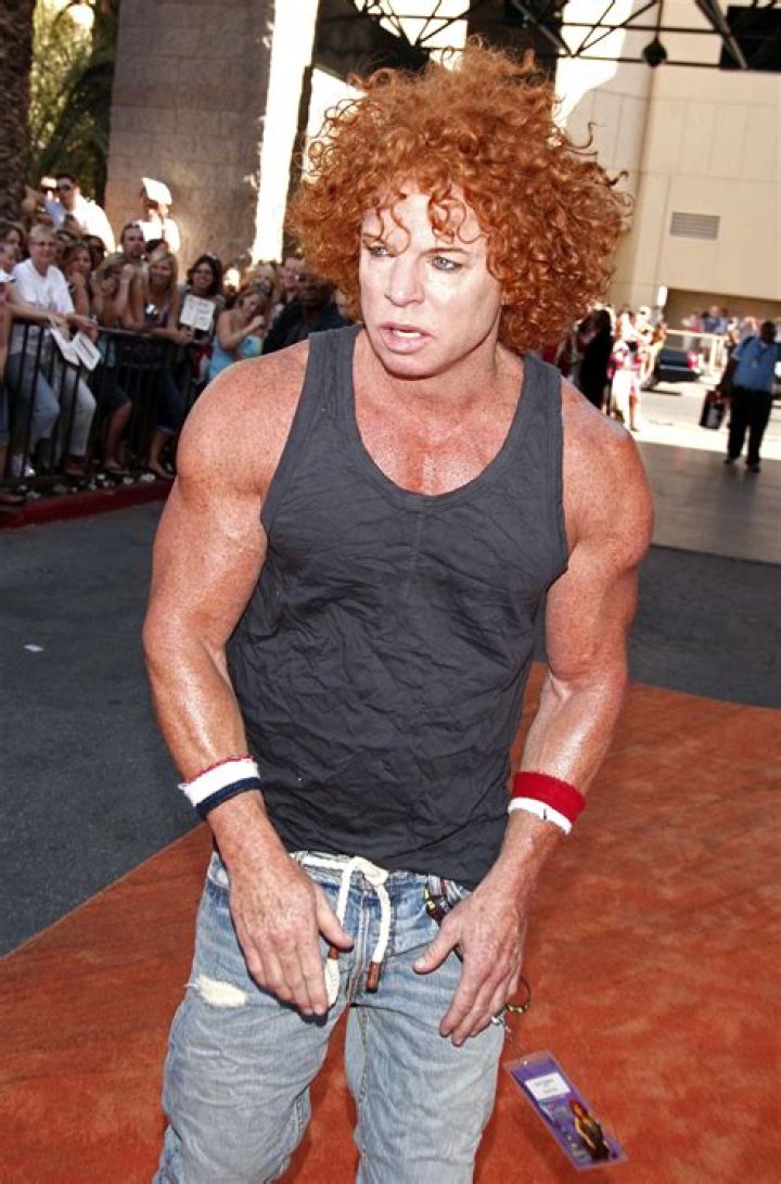 How much does Carrot Top make per show?