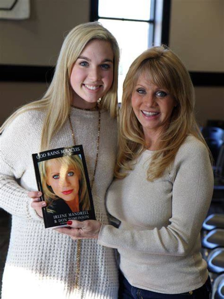 Irlene Mandrell photo 3