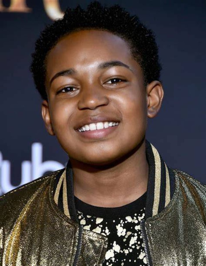 Issac Ryan Brown Bio (Wiki) 