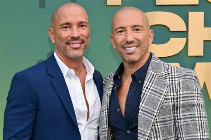 Jason Oppenheim Reacts to his Ex Girlfriend Chrishell Stause and G Flip’s Wedding! Jason Oppenheim