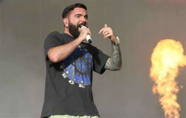 Jeremy McKinnon Bio (Wiki) 