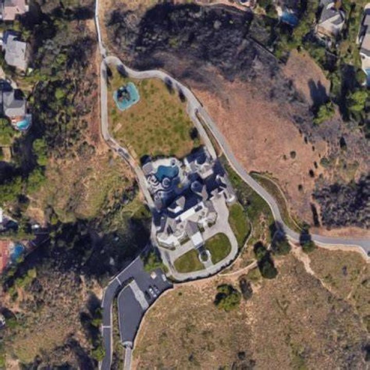 John House (Source: Virtual Globetrotting)