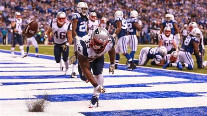 Jonas Gray photo 2