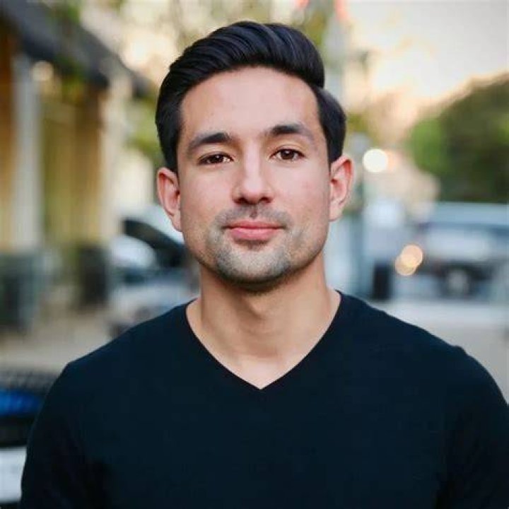 Jonathan Morrison - Age, Family, Bio