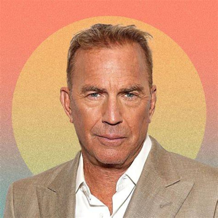 Everything We Know About Kevin Costner and His Seven Children! Kevin Costner (1)