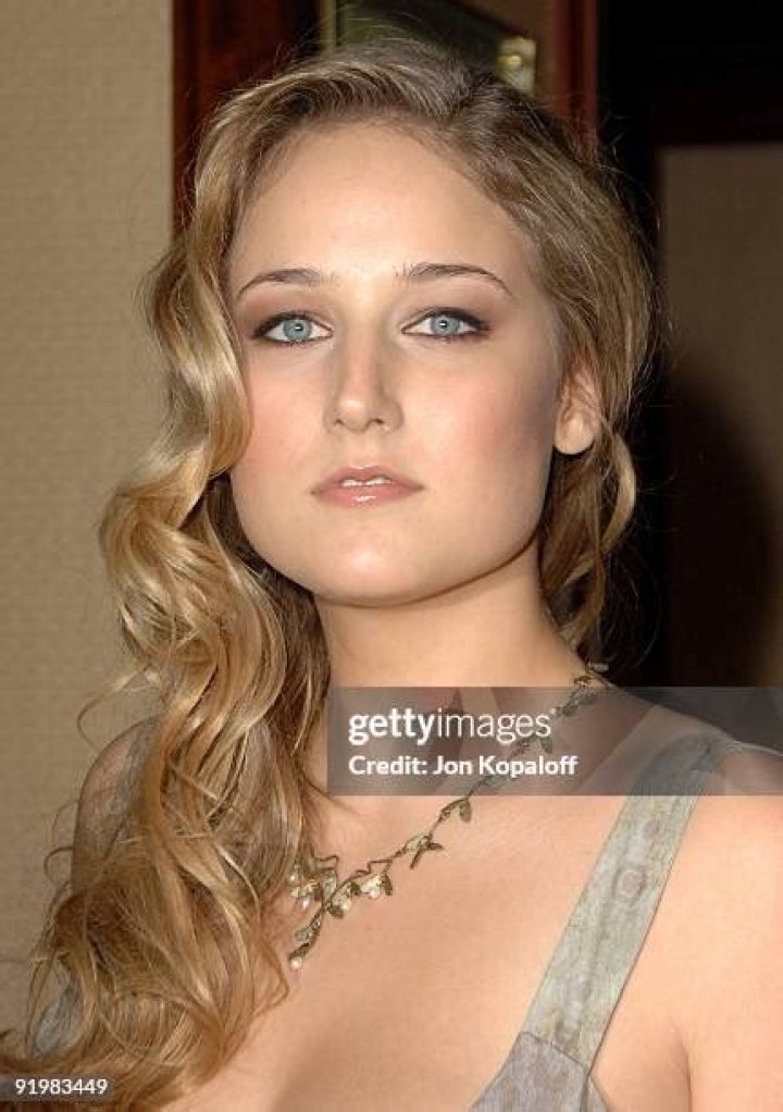 Leelee Sobieski photo