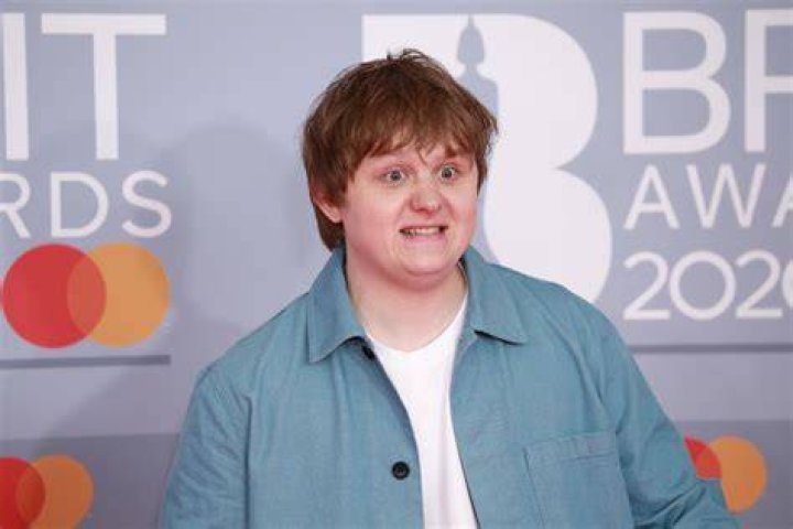 Lewis Capaldi net worth