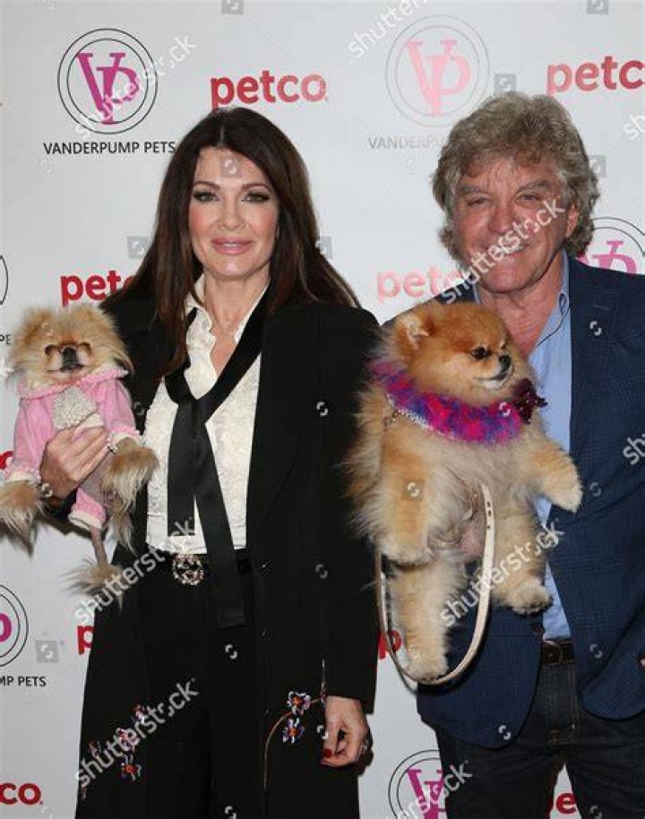 Lisa VanderPump-Todd photo 3