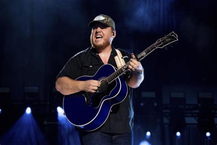 Luke Combs 