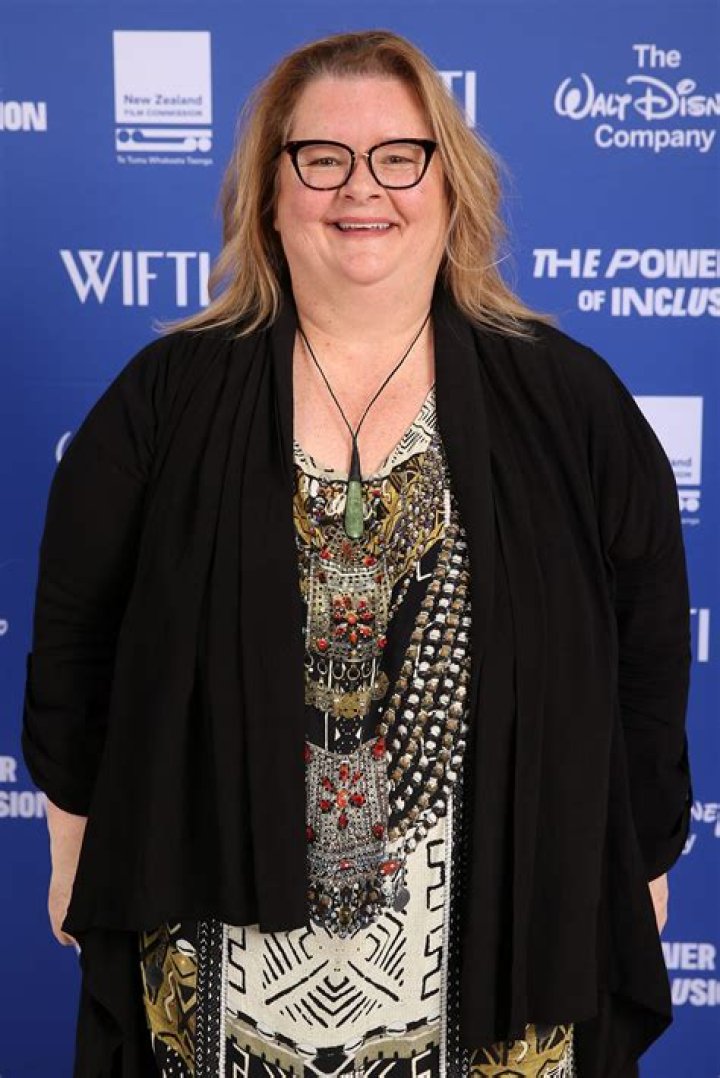 Magda Szubanski photo