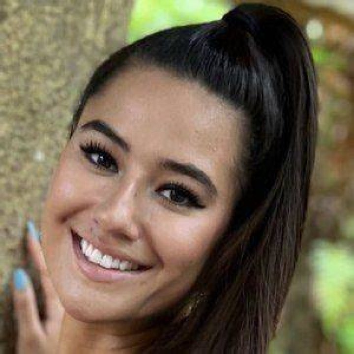 Marie Temara - Age, Family, Bio