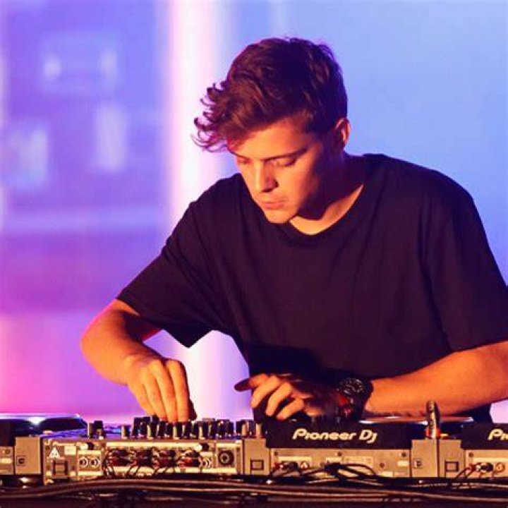 Martin Garrix photo 2
