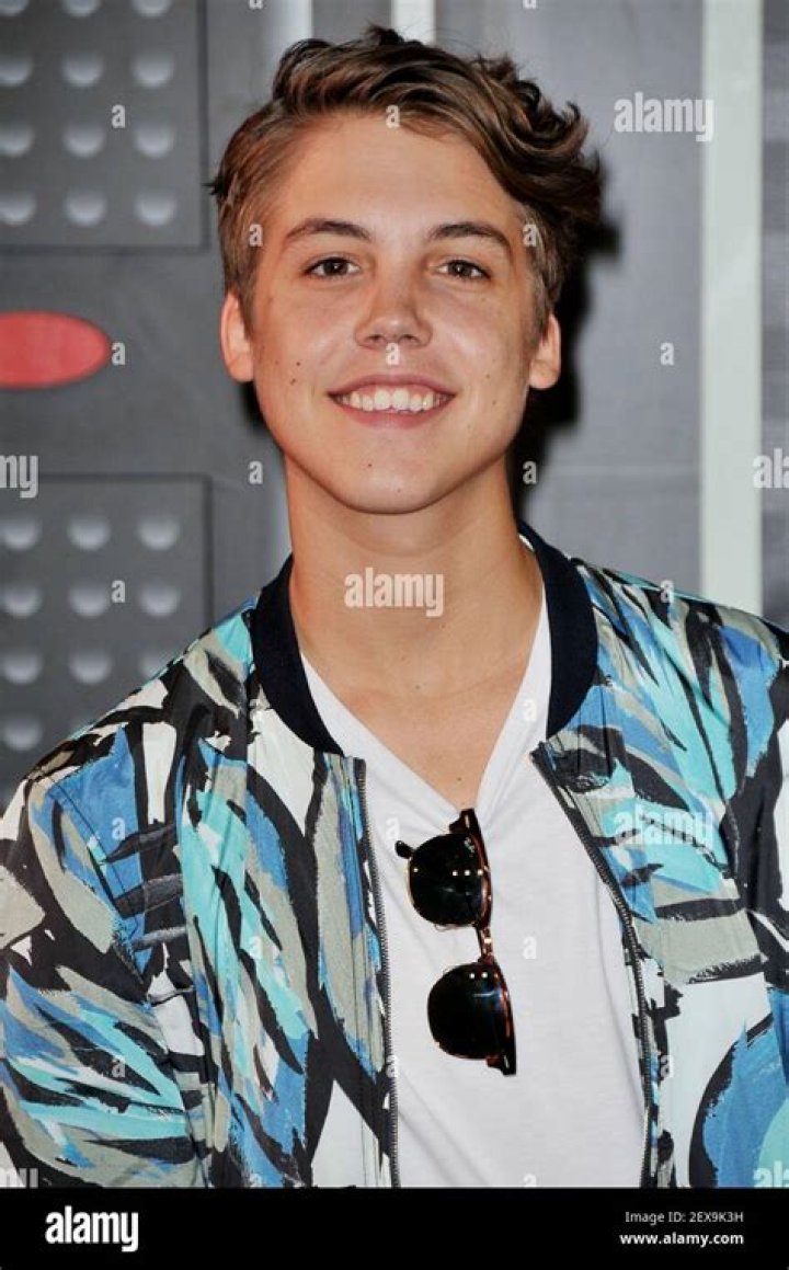 Matthew Espinosa Bio (Wiki) 