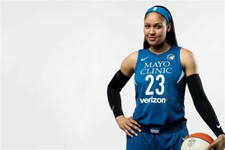 Maya Moore photo 2