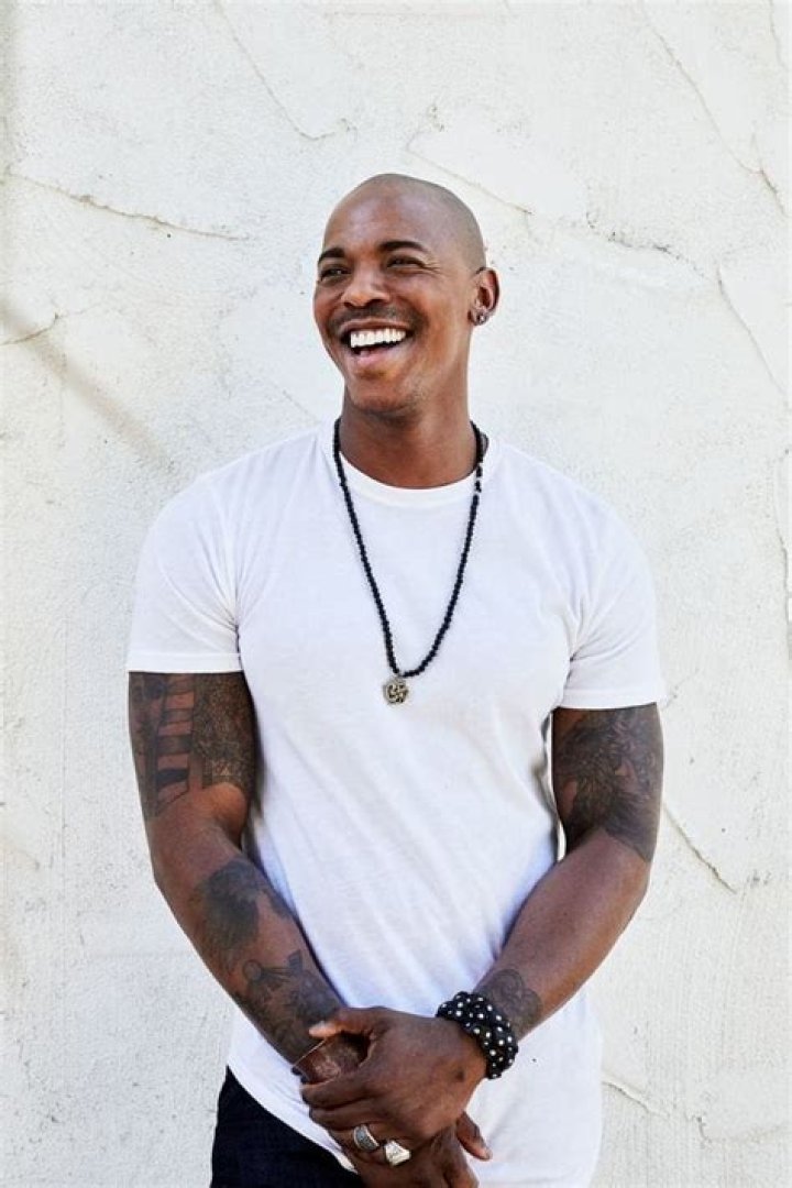 Mehcad Brooks Bio (Wiki) 