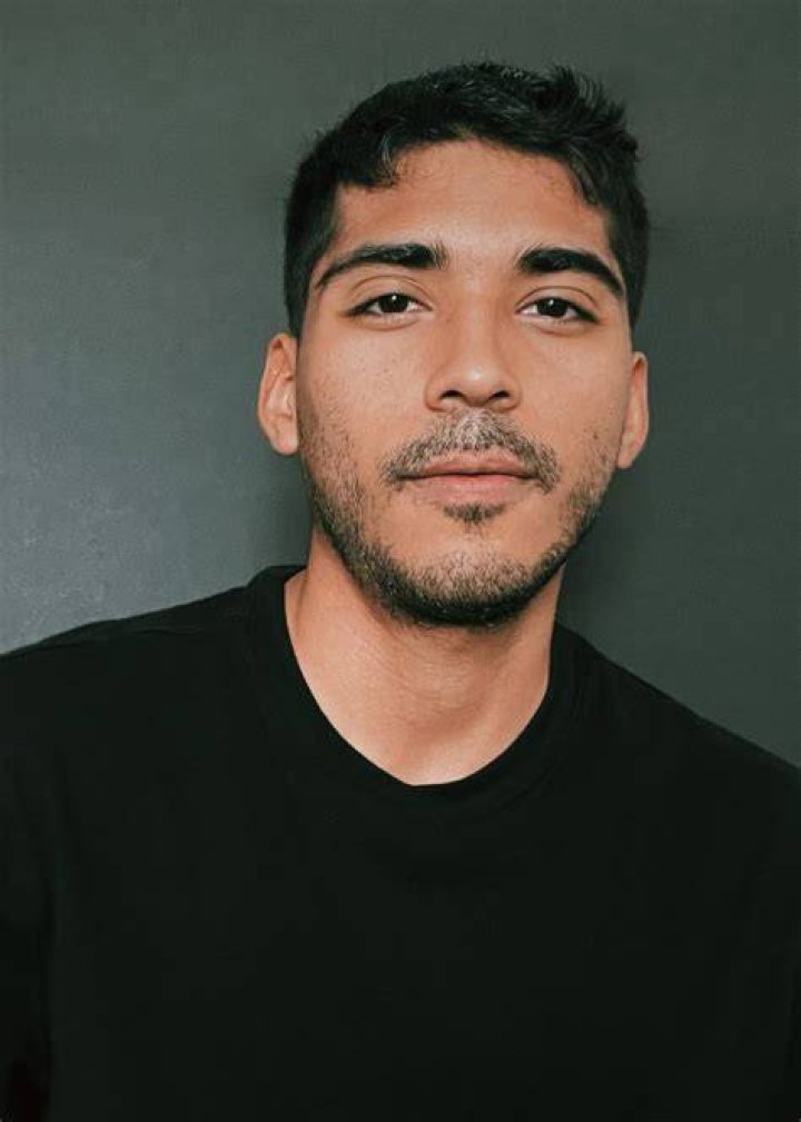 Michael Garza photo