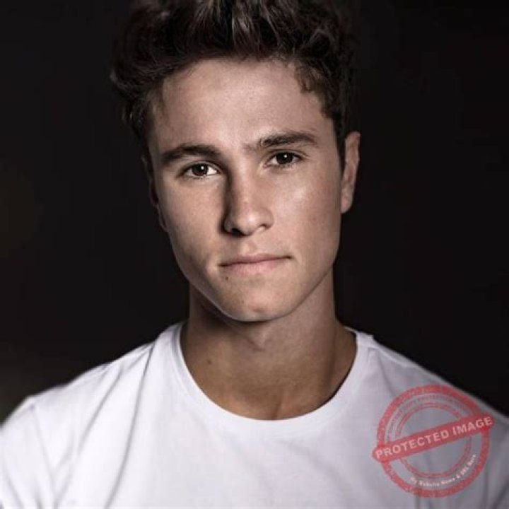 Michael Ronda Bio (Wiki) 