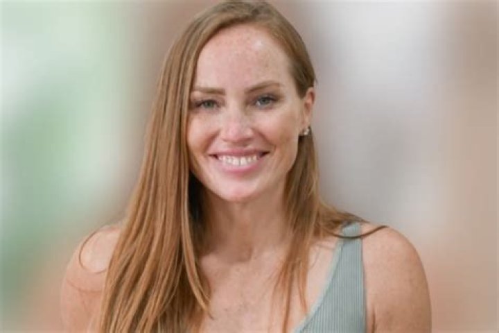Mina Starsiak Bio (Wiki) 