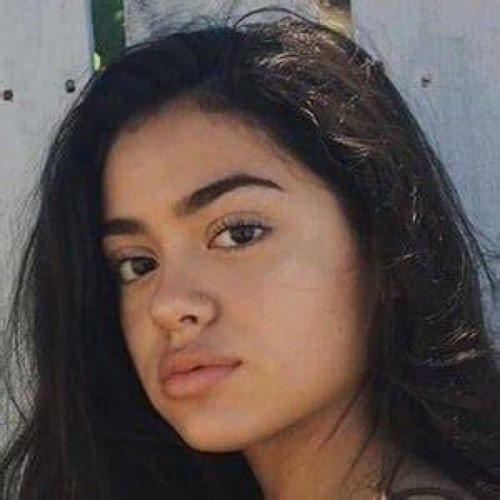 Nailea Devora - Age, Family, Bio
