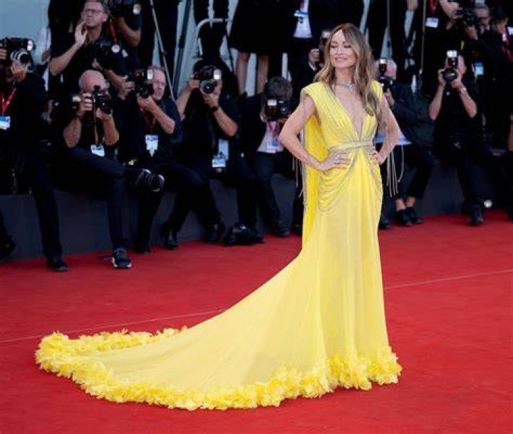 Olivia Wilde has a ‘Teflon exterior,’ thinks the media ‘pits women against one another’