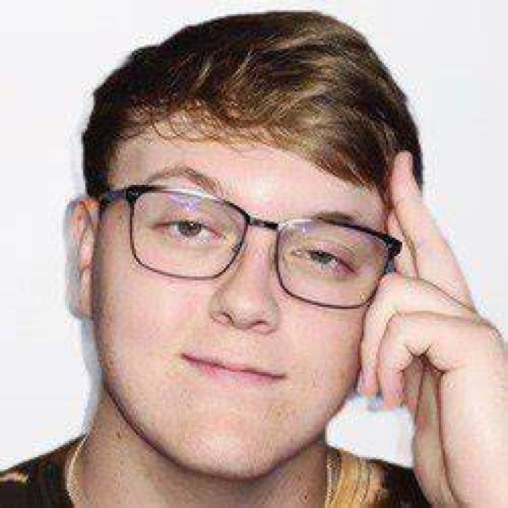 POV Creators | Famous Birthdays