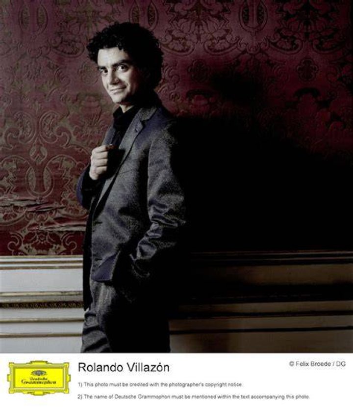 Rolando Villazón Bio (Wiki) 