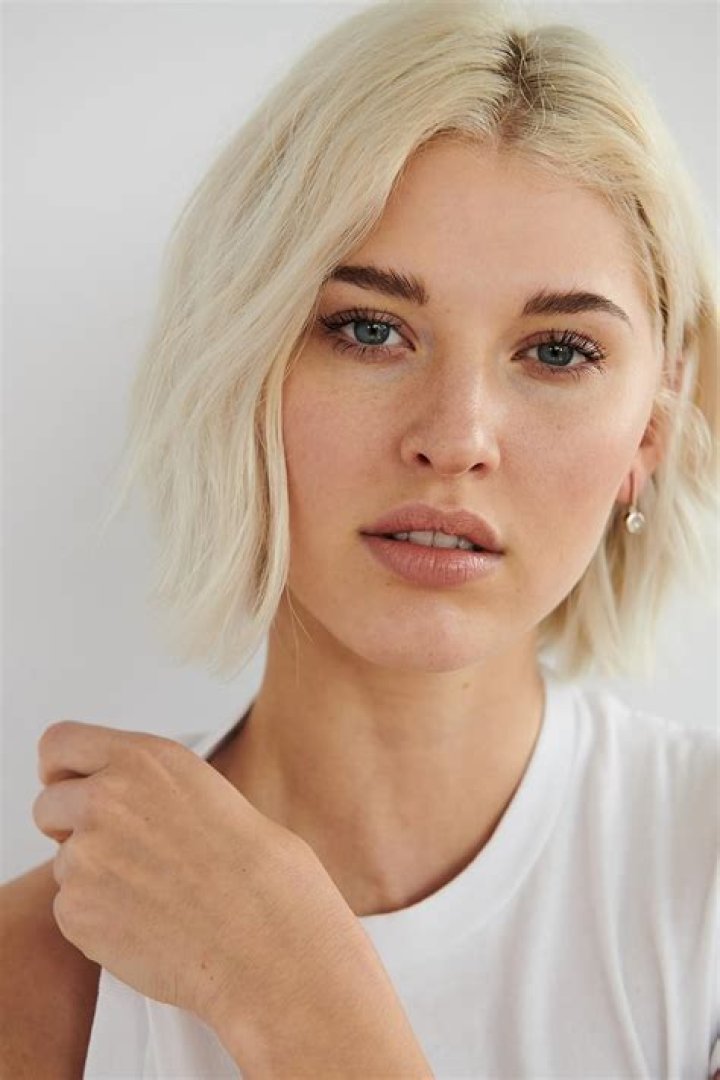 Sarah Grey Bio (Wiki) 