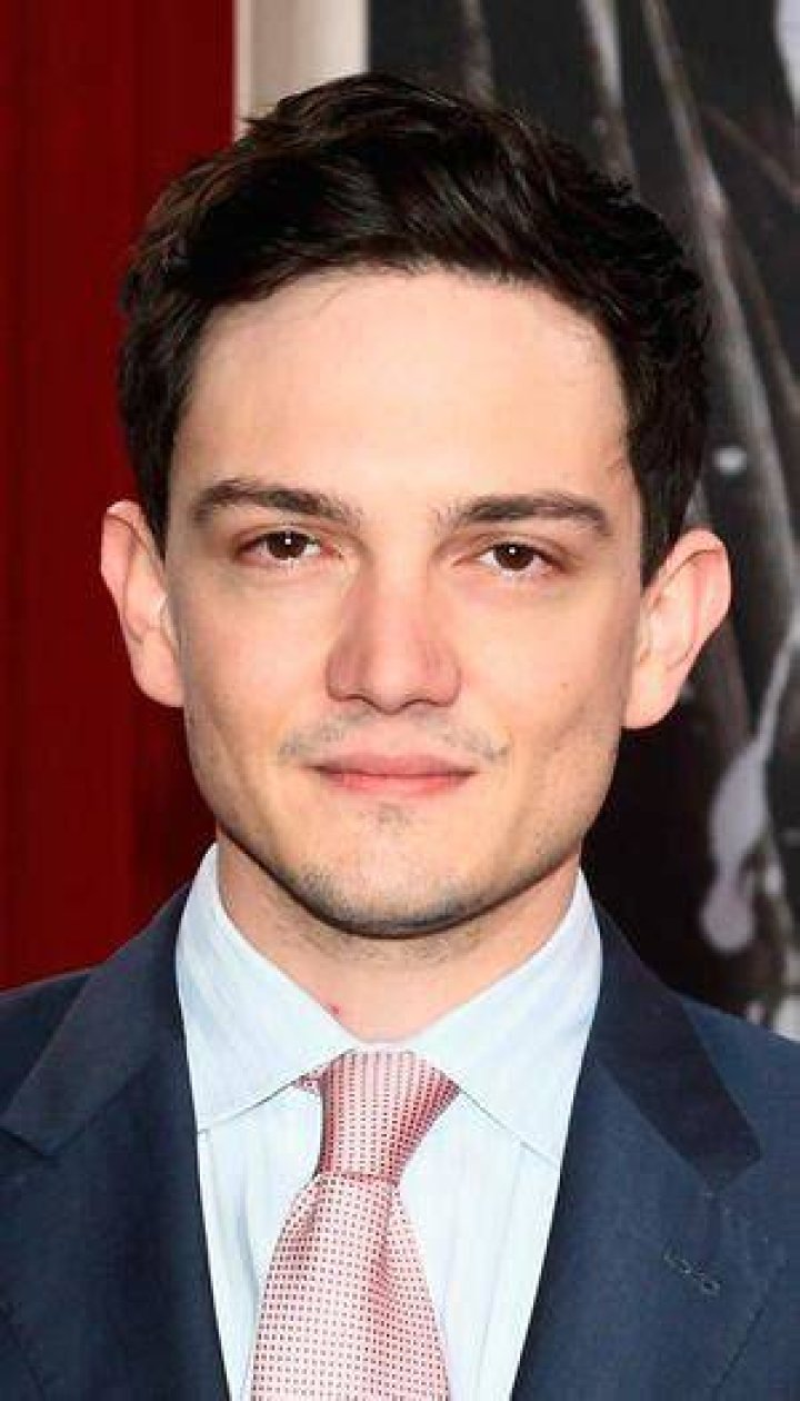 Sebastian Armesto Is The Son of British Historian, Felipe Fern&aacute;ndez-Armesto